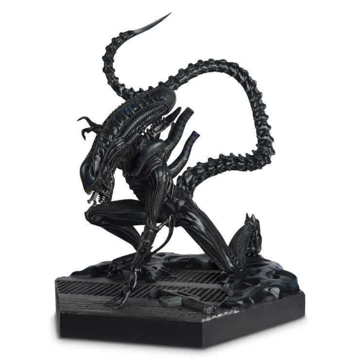 Alien Xenomorph figurine