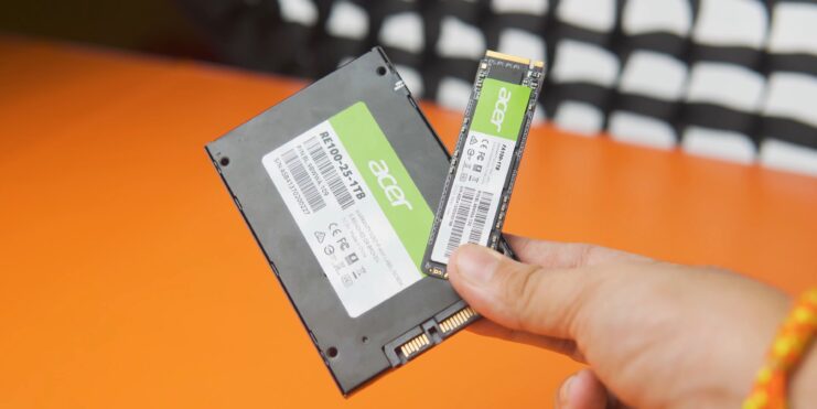 NVMe vs SATA SSD