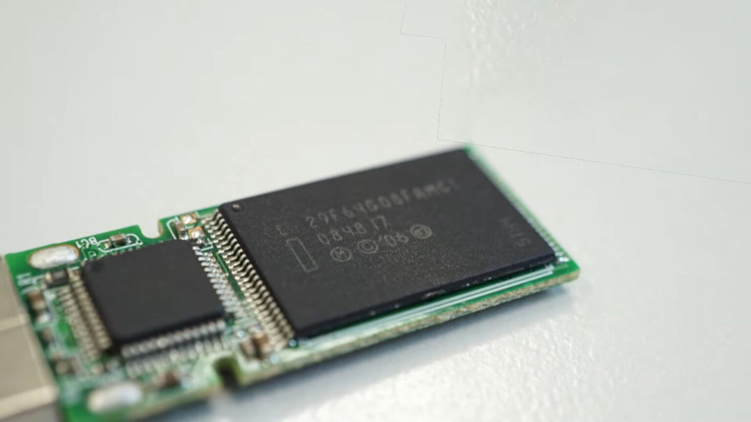 eMMC vs. SSD Storage What's the Difference? Hero Collector