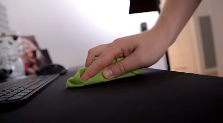 Can I Clean My Mouse Pad With Dry Cloth